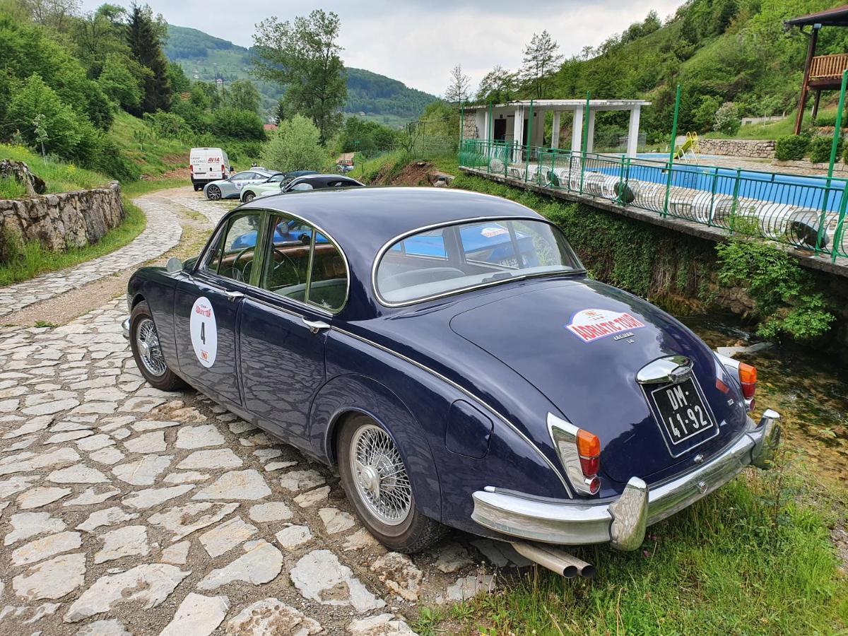 Etno Selo Vrelo & Camping Pensionat Berane Exteriör bild