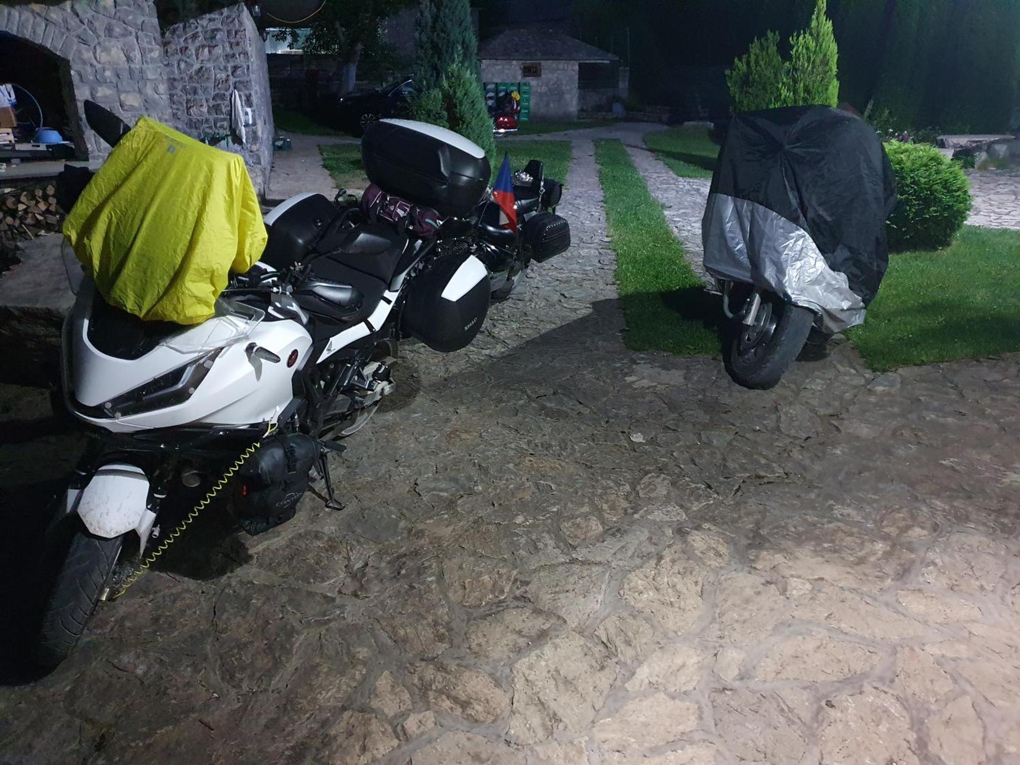 Etno Selo Vrelo & Camping Pensionat Berane Exteriör bild